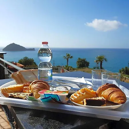 Mare فندق مبيت وإفطار 4*