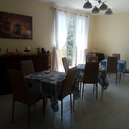 Nocleg ze śniadaniem Mare 3*